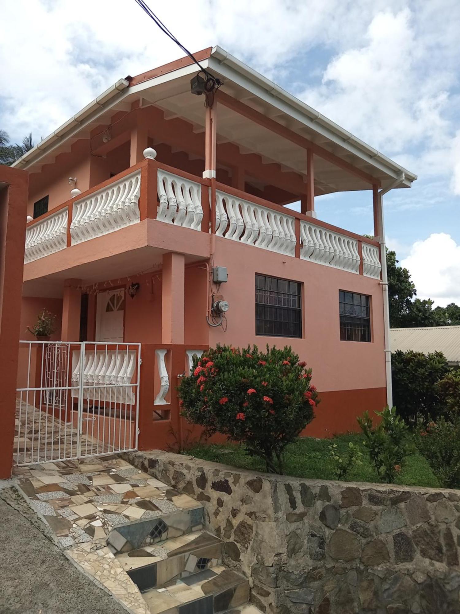 Angie'S Cove, Modern Get-Away Overlooking Кастри Экстерьер фото