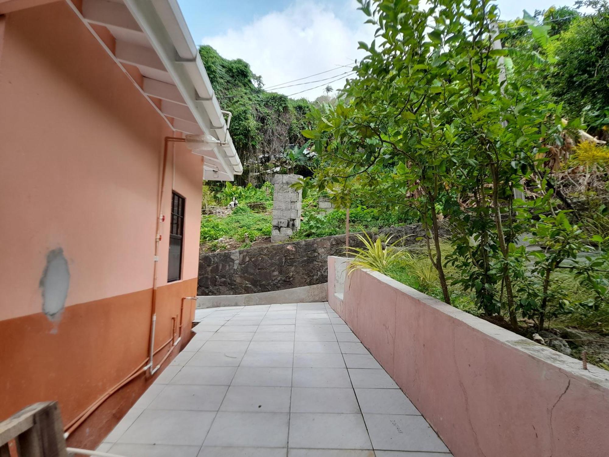 Angie'S Cove, Modern Get-Away Overlooking Кастри Экстерьер фото